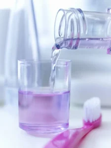 معرفی جامع انواع دهان شویه و موارد مصرف هرکدام